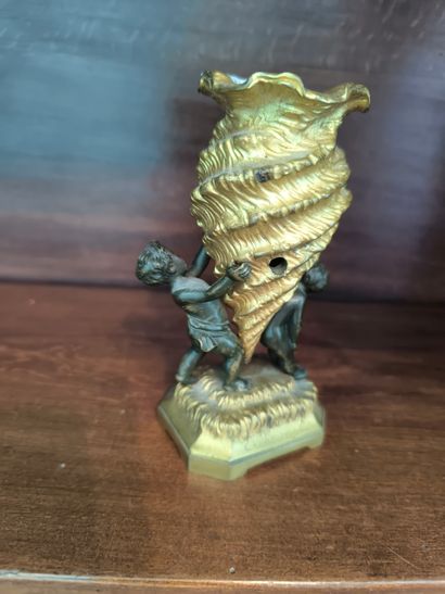 D'après Prevost. Deux enfant à la conque....