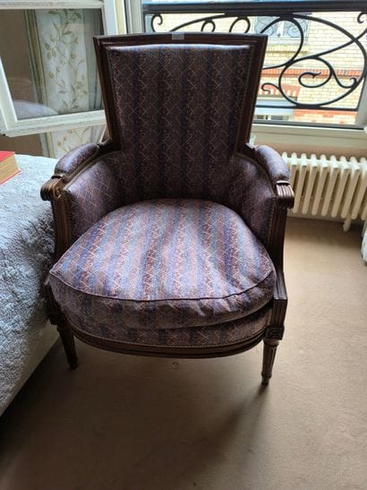 Bergère cabriolet d'époque Louis XVI. (restauration)....