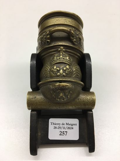 Petite maquette de mortier de type XVIIIe...