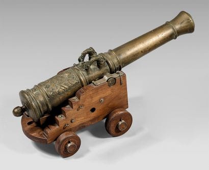 Maquette de canon XVIIIe, tube en bronze,...