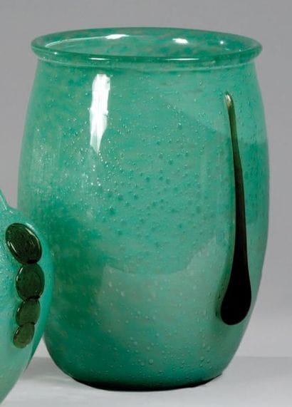 SCHNEIDER
Important vase ovoïde à col ourlé....