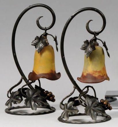 TRAVAIL FRANÇAIS 1925
Paire de lampes de...