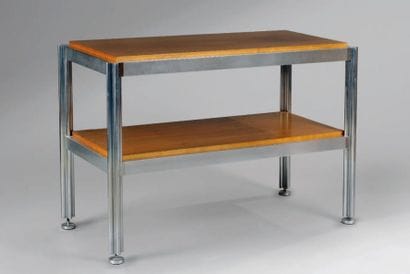 KNOLL INTERNATIONAL
Console en acier nickelé...