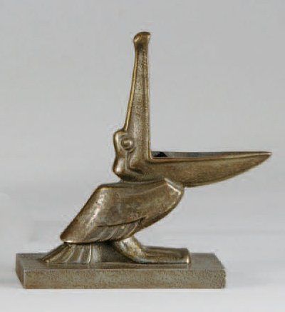 BRANDT Edgar (1880-1960)
« Pélican ». Sujet...