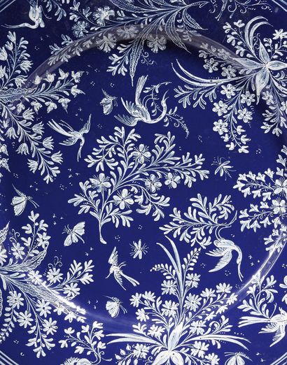NEVERS
Exceptional large circular earthenware...