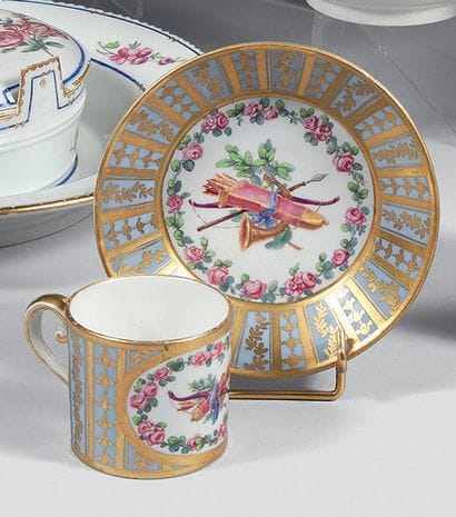 SÈVRES
Hard porcelain 