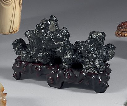 CHINA
Carved hardstone brush-holder (scholar's...