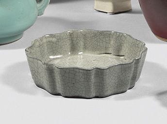 CHINA
Stoneware calligraphy bowl (scholar's...