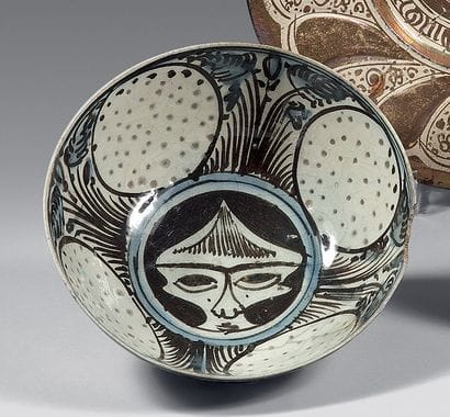 Bowl with rounded sides, in siliceous ceramic...