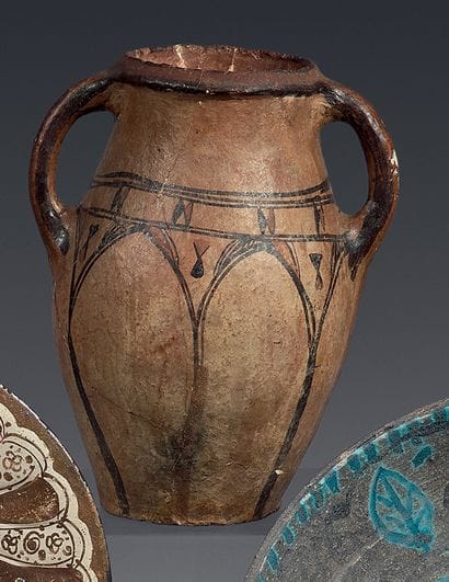 Berber vase, idekki. Two-handled pot with...