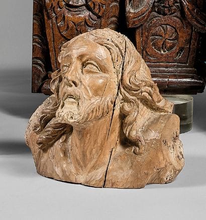 Bust of Christ, in wood carved in a realistic...