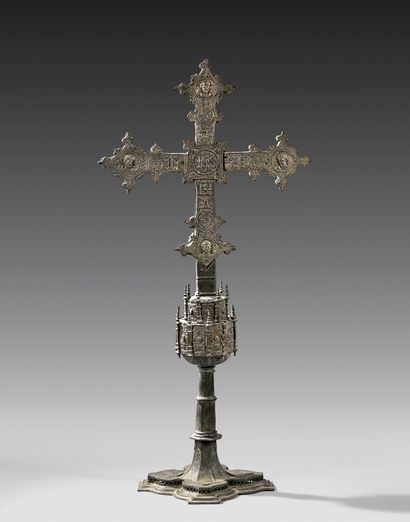 Large processional cross in metal and bronze,...