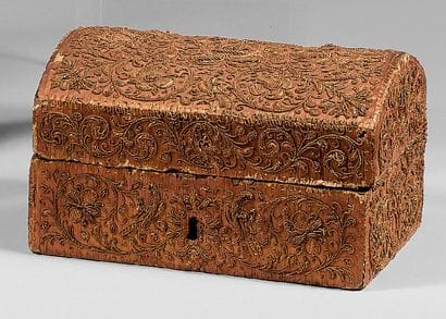 Small straw embroidery marquetry box, the...