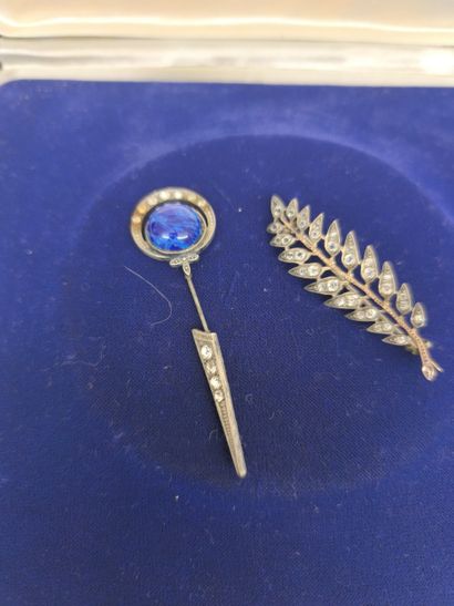Silver-plated metal leaf brooch embellished...