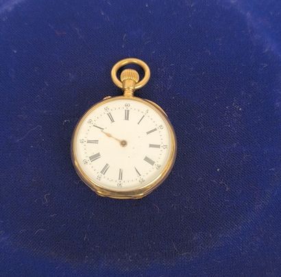 Neckwatch in 585°/°°, monogrammed bowl
Gross...