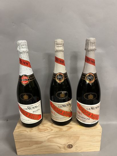3 bottles CHAMPAGNE
