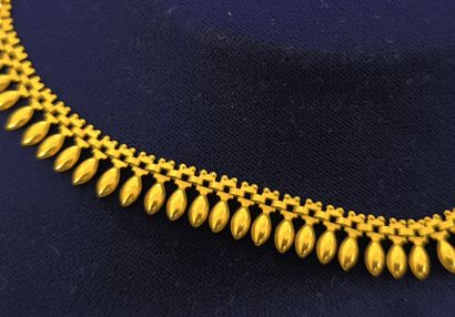 Gold 750°/°° drapery necklace with closed...
