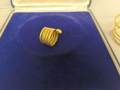Half-set in 750°/°° gold, including bracelet...