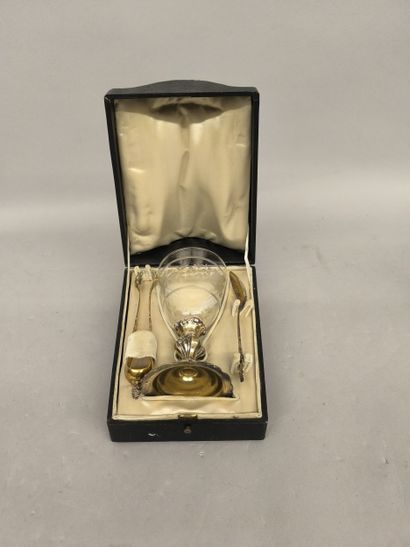 Egoiste set including a silver-plated glass...