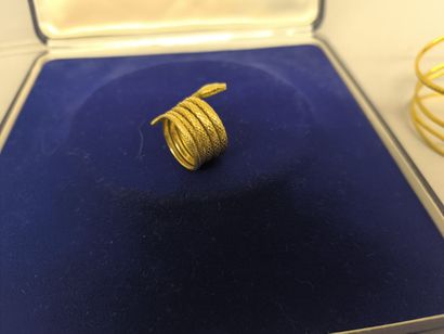 Half-set in 750°/°° gold, including bracelet...