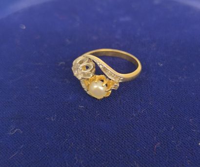 toi et moi ring in two 750°/°° gold, pearl...
