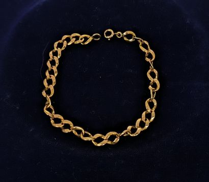Gourmet bracelet in 750°/°° gold. 
Weight:...