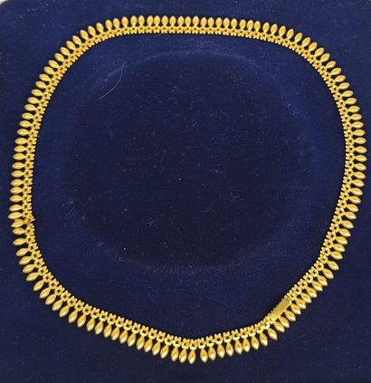 Gold 750°/°° drapery necklace with closed...