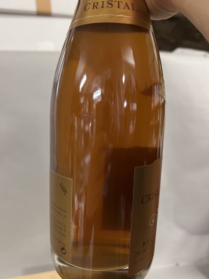 1 bottle CHAMPAGNE
