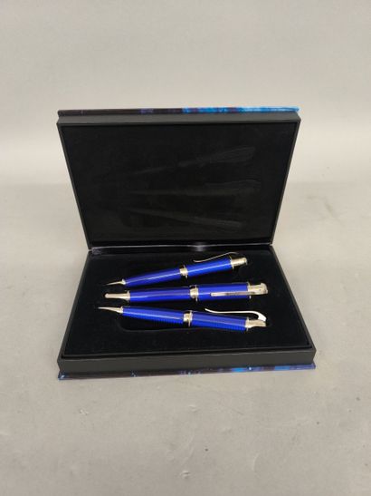 MONTBLANC, Collection Ecrivains, 2003. Jules...