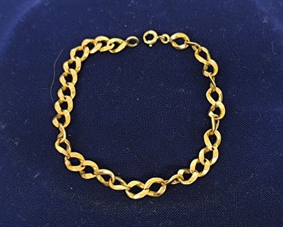 Gourmet bracelet in 750°/°° gold. 
Weight:...