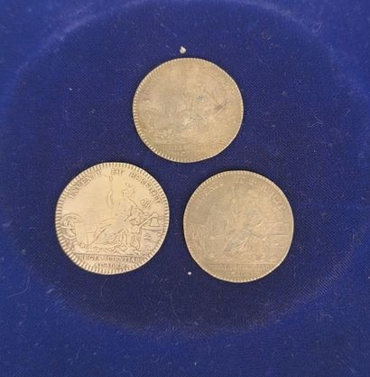 3 tokens from the Royal Academy of Sciences.
Louis...