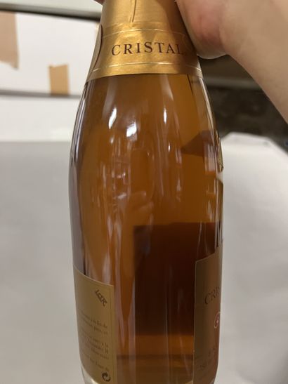 1 bottle CHAMPAGNE
