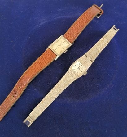 Omega de Ville. Ladies' watch in steel. Scratched...