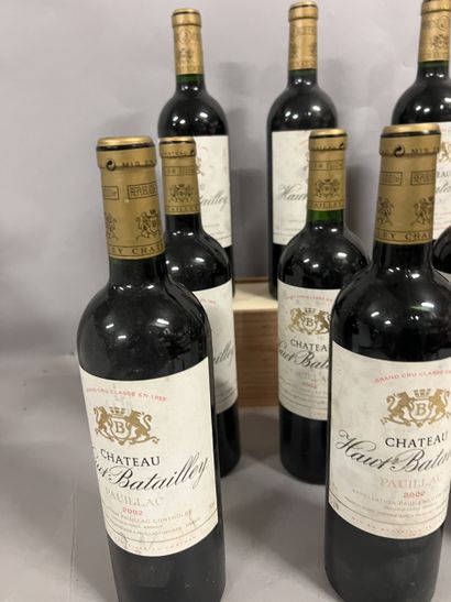9 bottles Château HAUT BATAILLEY, 5° cru...