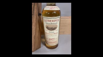 1 bottle SCOTCH WHISKY Glenmorangie 1977...