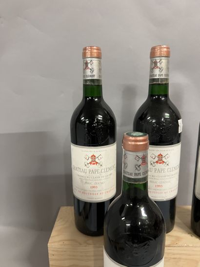 4 bottles Château PAPE CLEMENT, Pessac-Léognan...