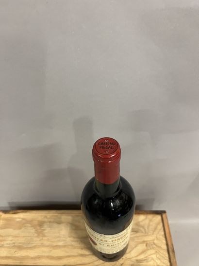 2 bottles Château GRUAUD-LAROSE, 2° cru Saint-Julien...