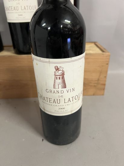 4 bottles Château LATOUR, 1° cru Pauillac...