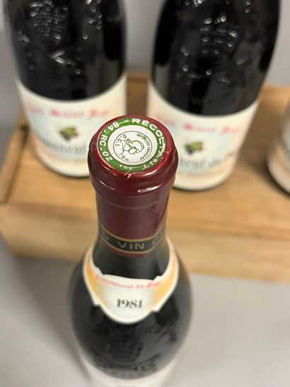 4 bottles CHATEAUNEUF-DU-PAPE Clos Saint-Jean...