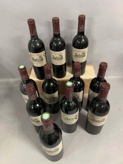 11 bottles Château CANTEMERLE, 5° cru Haut-Médoc...