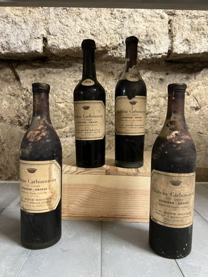 4 bottles Château CARBONNIEUX, Pessac-Léognan...