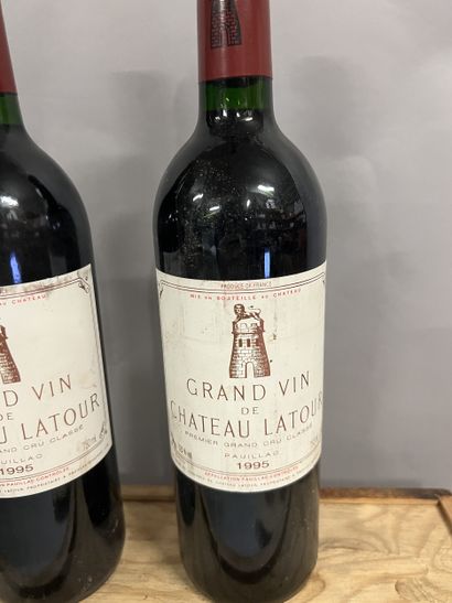 2 bottles Château LATOUR, 1° cru Pauillac...