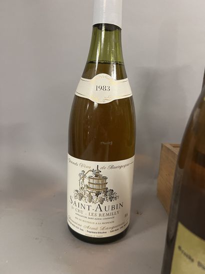 9 bottles BOURGOGNE DIVERS, (Macon-Clessé...