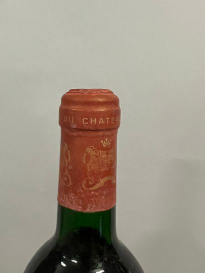 1 bottle Château MOUTON-ROTHSCHILD, 1° cru...