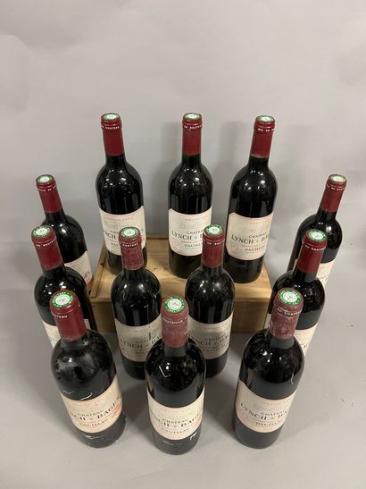 12 bottles Château LYNCH-BAGES, 5° cru Pauillac...