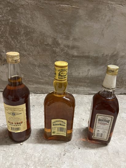 3 bottles BOURBON (Old Team 8 years, Old...