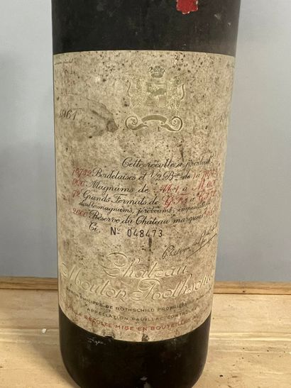 1 bottle Château MOUTON-ROTHSCHILD, 1° cru...