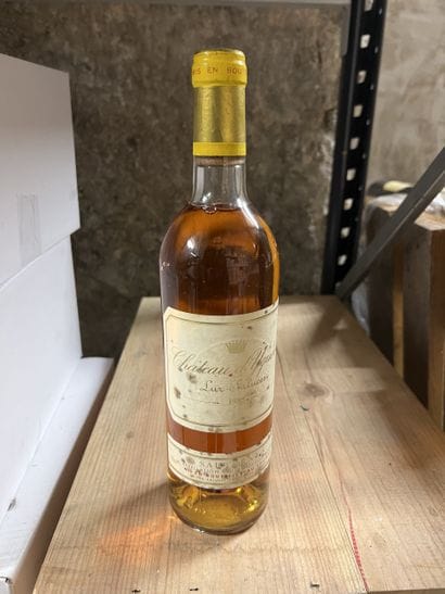 1 bottle Château D'YQUEM, 1° cru supérieur...