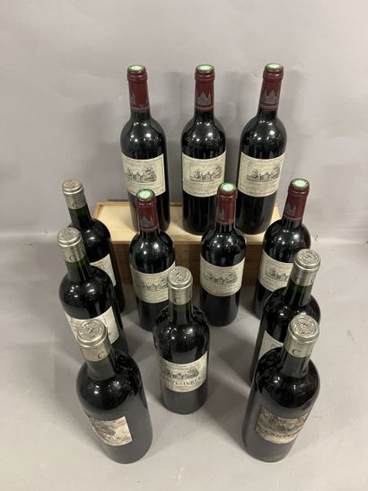 12 bottles Château CANTEMERLE, 5° cru Haut-Médoc...