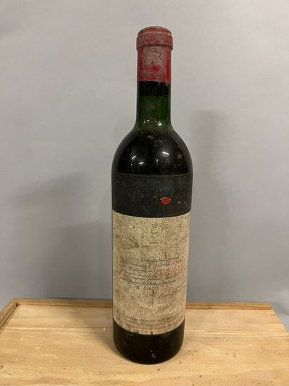 1 bottle Château MOUTON-ROTHSCHILD, 1° cru...